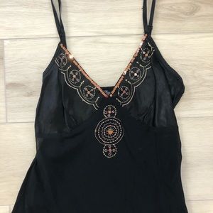 Unique Stunning Black Top